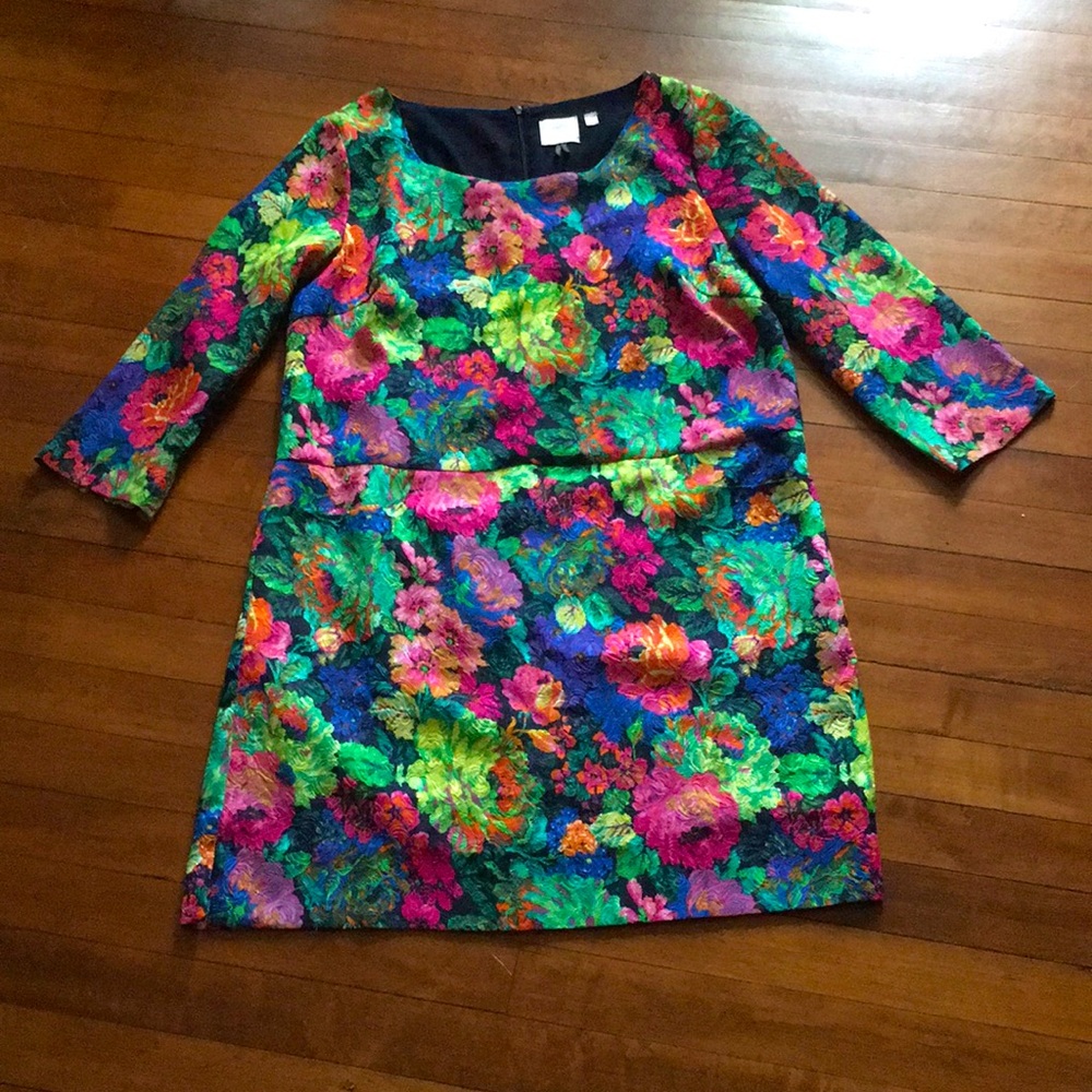 HD in Paris Long Sleeve Floral Shift Dress